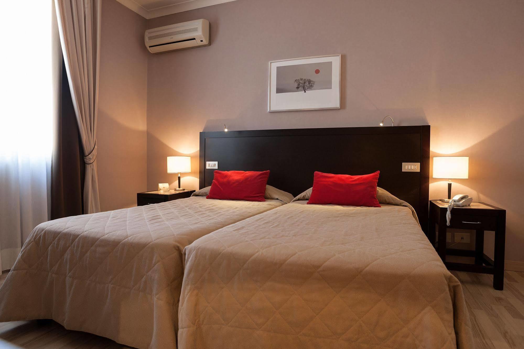 Hotel Gerber Рим Екстер'єр фото
