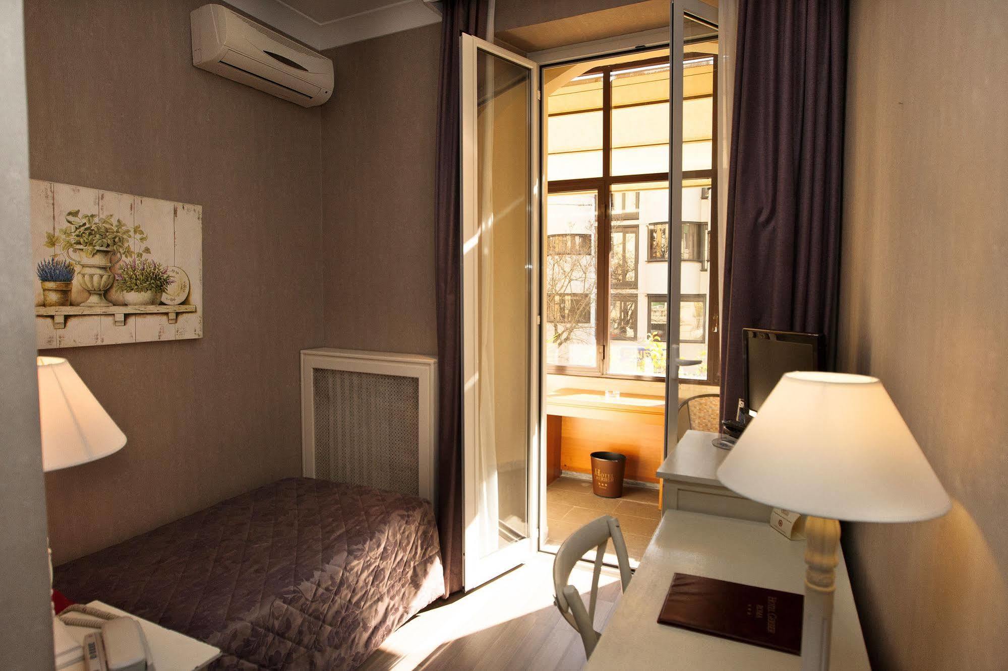 Hotel Gerber Рим Екстер'єр фото